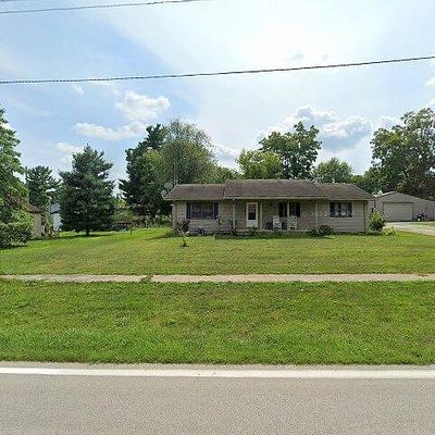 309 E Harrison St, Carlisle, IN 47838