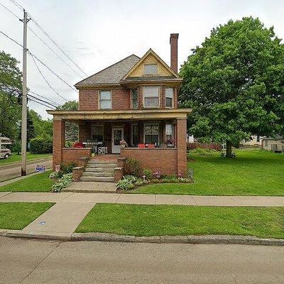 33 10 Th St Se, Massillon, OH 44646