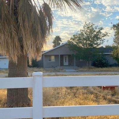 41015 36 Th St W, Palmdale, CA 93551