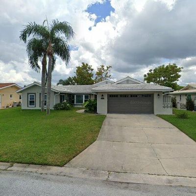 4918 Forecastle Dr, New Port Richey, FL 34652