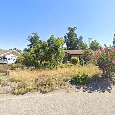 661 Joaquin Ave, Redding, CA 96002