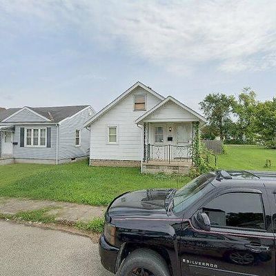 909 Adams Ave, Chillicothe, OH 45601