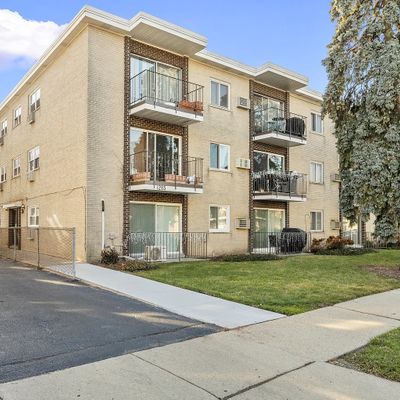 1285 E Washington St #4, Des Plaines, IL 60016