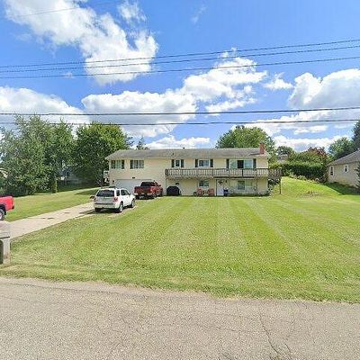 131 Bingham Dr, Brooklyn, MI 49230