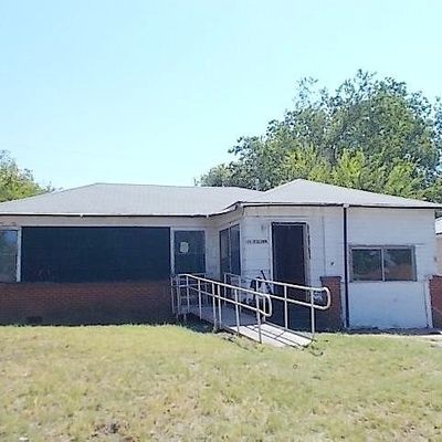 110 E Elder Ave, Duncan, OK 73533