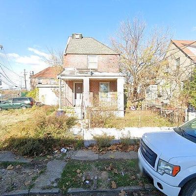 1102 Brown St, Chester, PA 19013