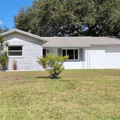 11199 Village Green Ave, Seminole, FL 33772