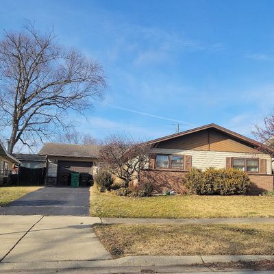 15142 Oxford Dr, Oak Forest, IL 60452