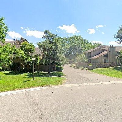 1570 S Hill Blvd, Bloomfield Hills, MI 48304