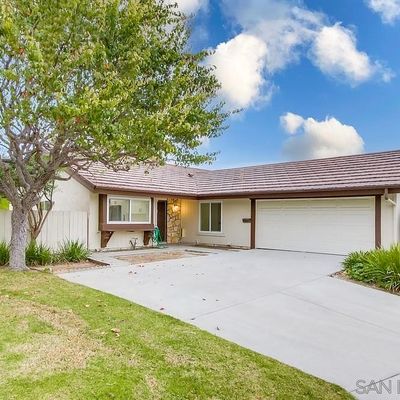 1614 Calle Del Arroyo, San Marcos, CA 92078