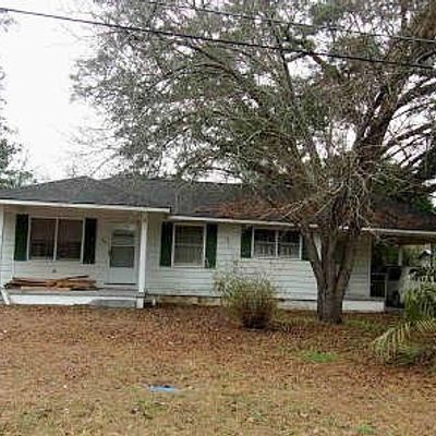 190 S 11 Th St, Jesup, GA 31545