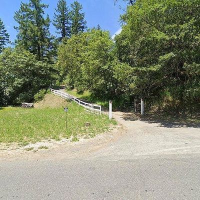 201 Maple Hills Rd, Miranda, CA 95553