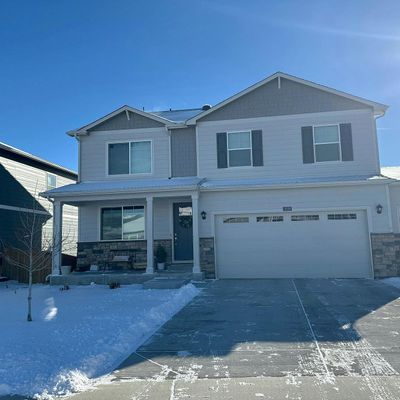 2078 Pineywoods St, Mead, CO 80542