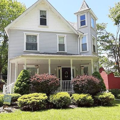 24 Chestnut St, Kane, PA 16735