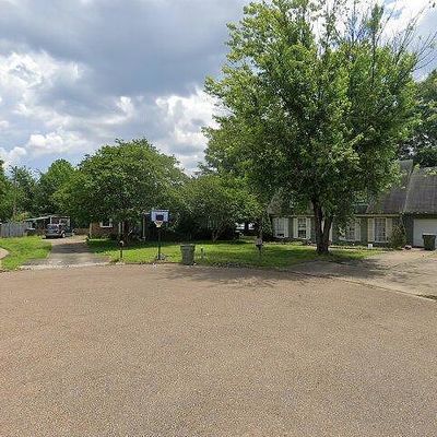 2600 Lake Country Cv, Memphis, TN 38133