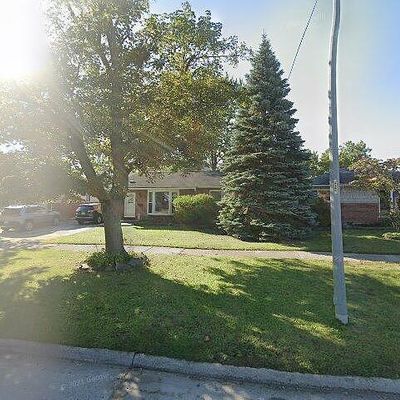 30511 Avondale St, Westland, MI 48186