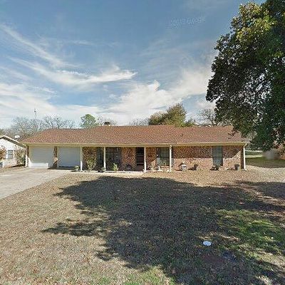 310 Lelia St, Palestine, TX 75803