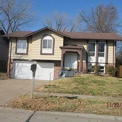 3235 Chicory Creek Ln, Florissant, MO 63031