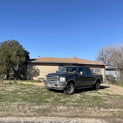 330 Avenue M, Anson, TX 79501