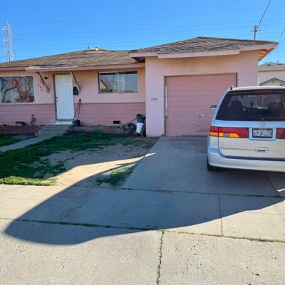 330 N Benwiley Ave, Santa Maria, CA 93458