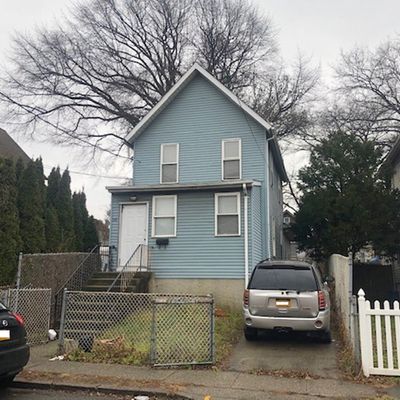 28 Slaight St, Staten Island, NY 10302