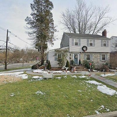 4 Cameron Rd, Tenafly, NJ 07670