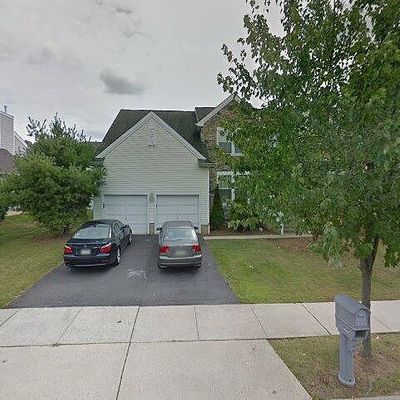 4032 Emerson Ln, Allentown, PA 18104