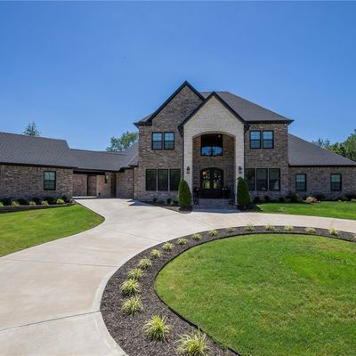 5104 S Haxton Cir, Bentonville, AR 72713