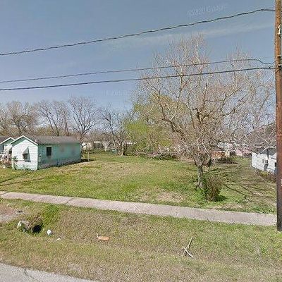 4509 Davenport St, Houston, TX 77051