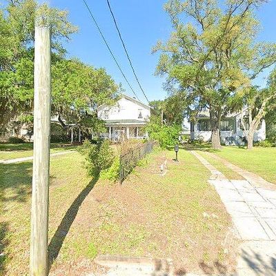 604 N Beach Blvd, Bay Saint Louis, MS 39520