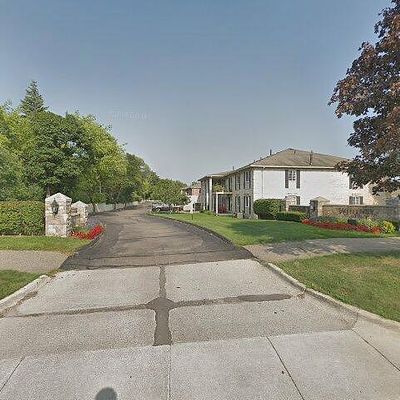 6115 Orchard Lake Rd #204, West Bloomfield, MI 48322