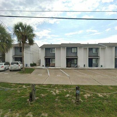 630 Laurel St, Panama City Beach, FL 32407