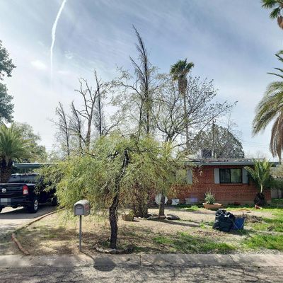 6426 E Calle Dened, Tucson, AZ 85710