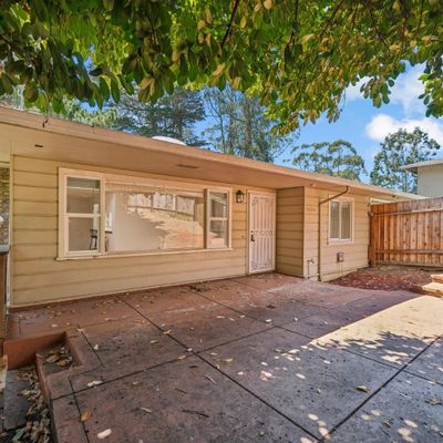 8040 Shepherd Canyon Rd, Oakland, CA 94611