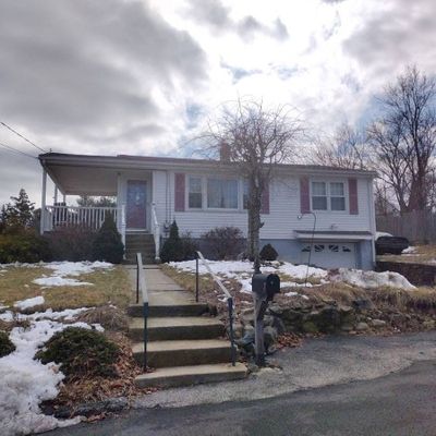 7 Anthony St, Johnston, RI 02919