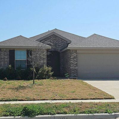 716 Durango Ln, Cleburne, TX 76033