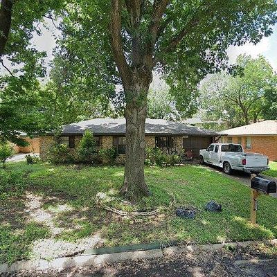 900 N 23 1/2 St, Corsicana, TX 75110