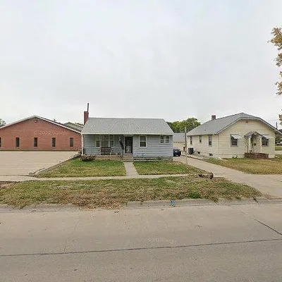 1703 Lake Ave, Gothenburg, NE 69138