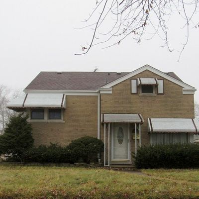 2616 S 11 Th Ave, Broadview, IL 60155