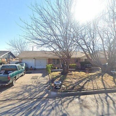 3721 Raphael St, Fort Worth, TX 76119