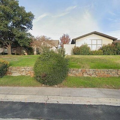 7639 Royal Ln, Dallas, TX 75230