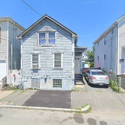 67 Delano St, New Bedford, MA 02744