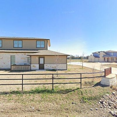 106 Perch Dr, Quinlan, TX 75474