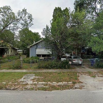 111 W Powhatan Ave, Tampa, FL 33604