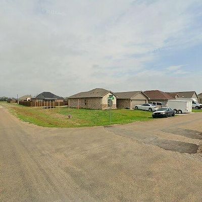 101 Springleaf Ln, Mabank, TX 75147