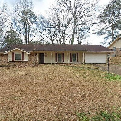 1265 Woodfield Dr, Jackson, MS 39211