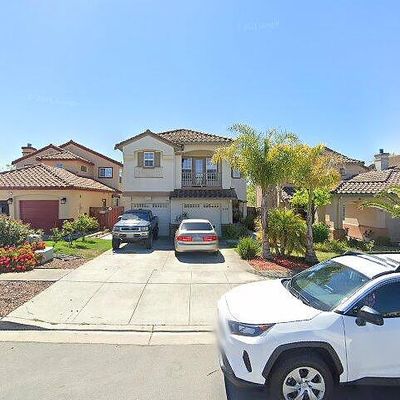 1168 Cobblestone St, Salinas, CA 93905