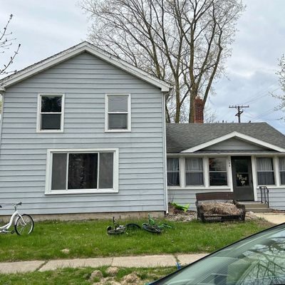 144 Wood St, Petersburg, MI 49270