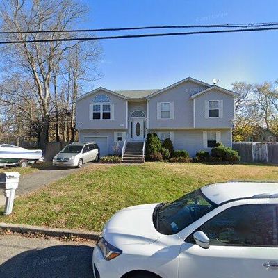 15 S 25 Th St, Wyandanch, NY 11798