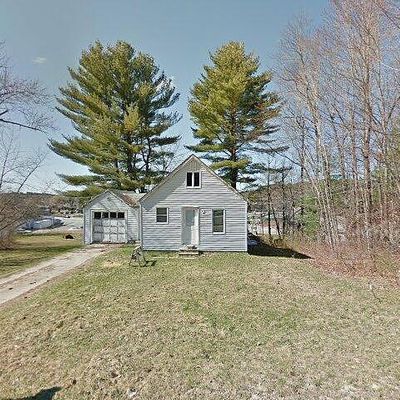 14 Mckinnon St, Auburn, ME 04210